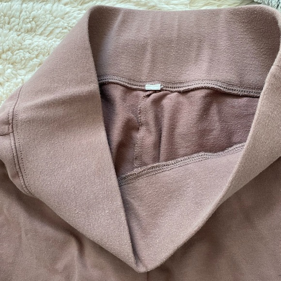 Alo Yoga solar sweatpants - Picture 4 of 6